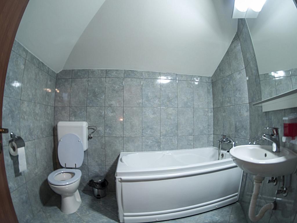 Motel Al Capone Satu Mare Room photo
