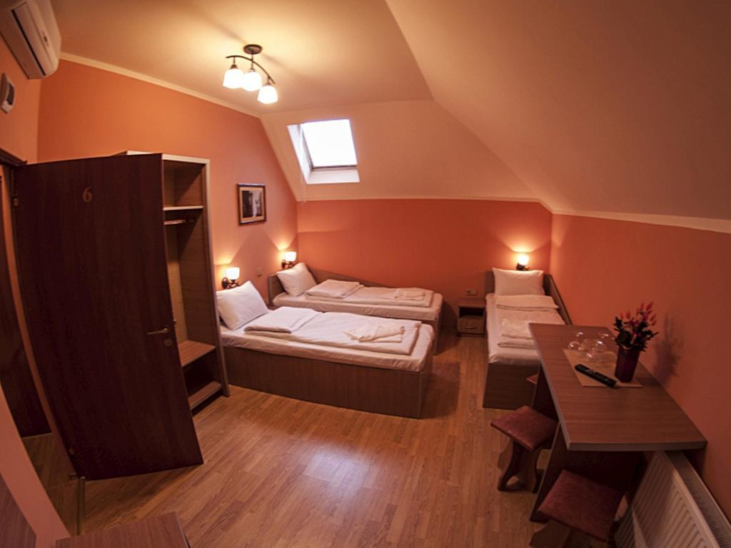 Motel Al Capone Satu Mare Exterior photo